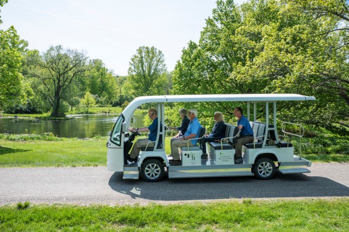 HOLDEN FORESTS & GARDENS. 